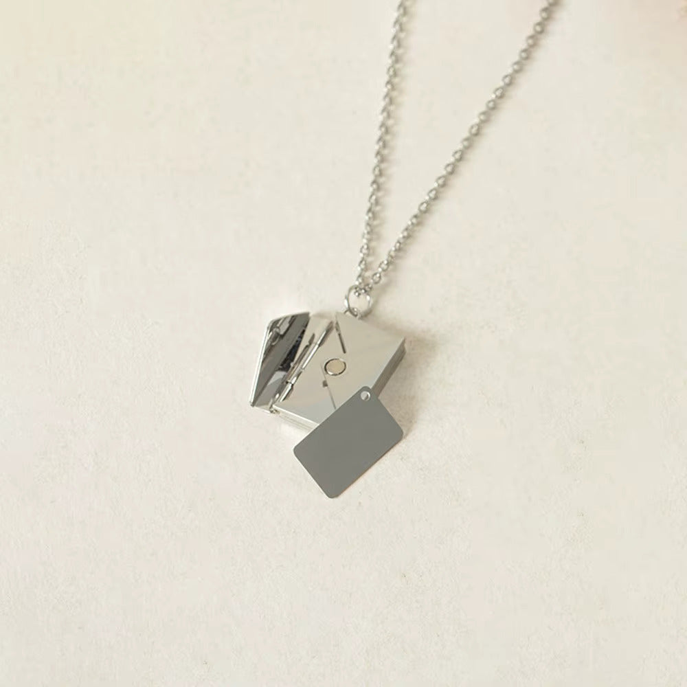 Personalized Envelope Locket Necklace – Custom Engraved Pendant with AR Experience | Smart Tech Jewelry in Gold, Rose, & White Gold